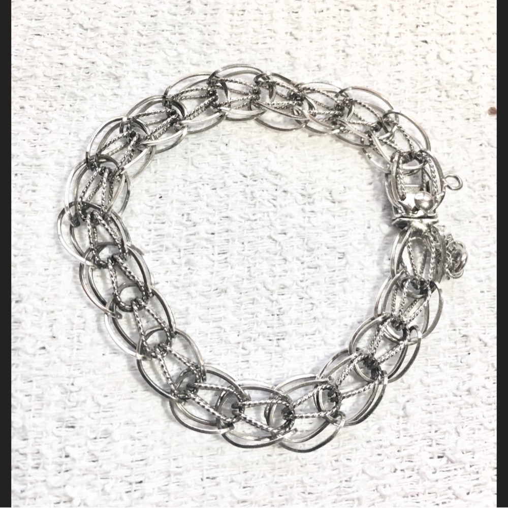 1717 Vtg Sterling Silver Vintage Charm Bracelet Interwoven Links View 6